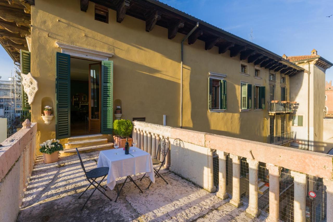 Appartamento Domus La Costa Verona Esterno foto